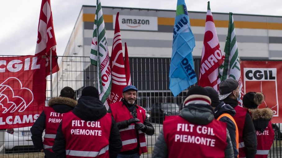 Italie : les salariés d'Amazon en grève pour de meilleures conditions de travail